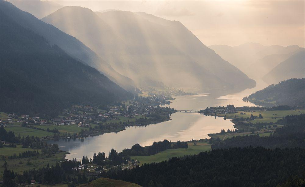 Strandhotel Am Weissensee Dış mekan fotoğraf